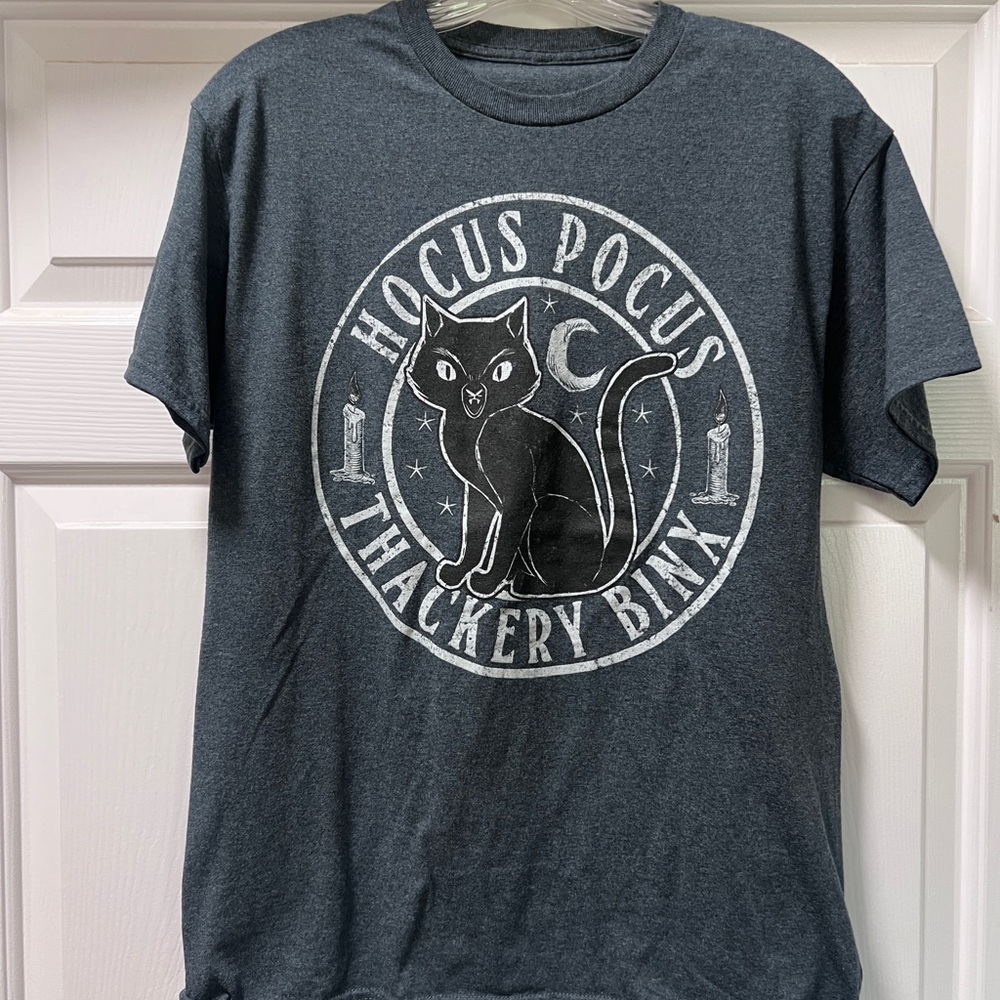 Hocus Pocus Thackery Binx Cat T-Shirt - Gray